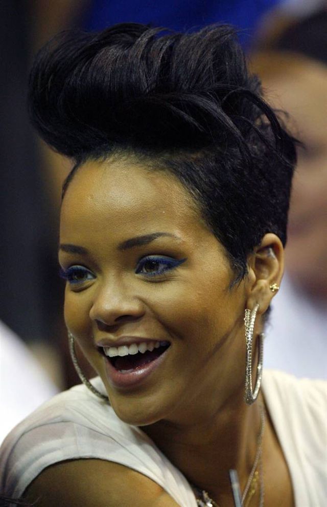 Rihanna – Every Time Different, Every Time Sexy (28 pics)