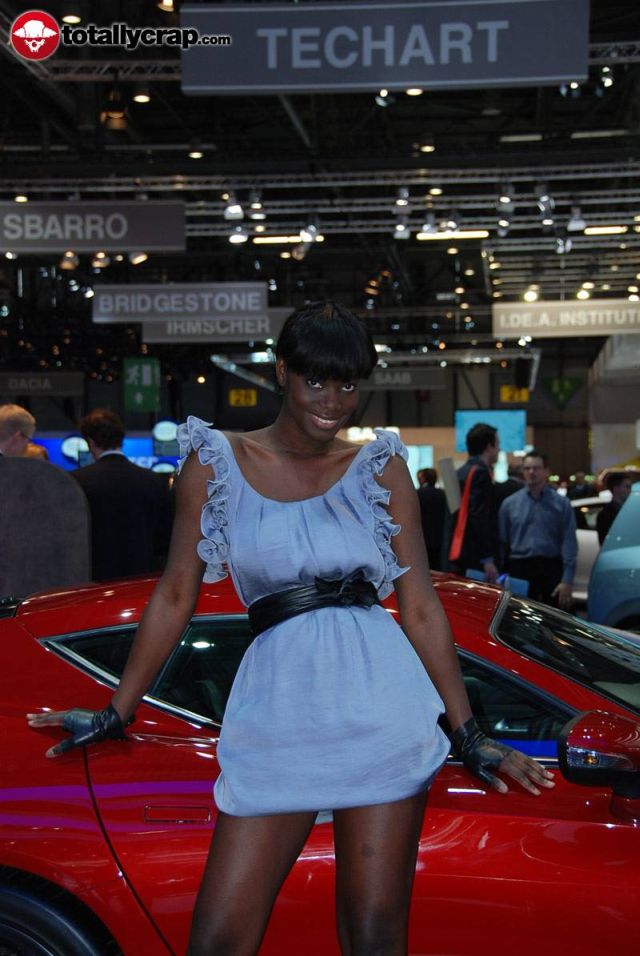 Hot Dolls at Geneva Autoshow 2010 (73 pics)