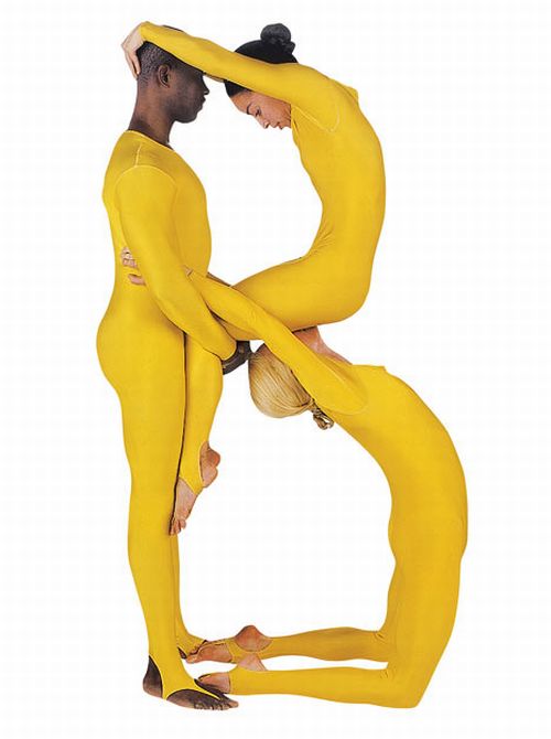 Pilobolus, the Human Alphabet (27 pics)