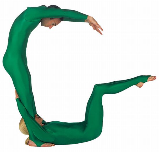 Pilobolus, the Human Alphabet (27 pics)