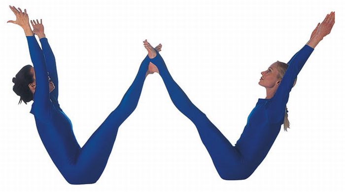 Pilobolus, the Human Alphabet (27 pics)