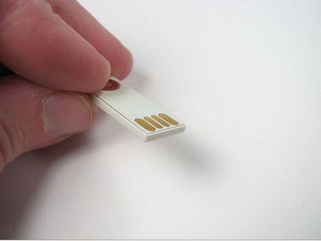 Cool USB-stick (28 pics)