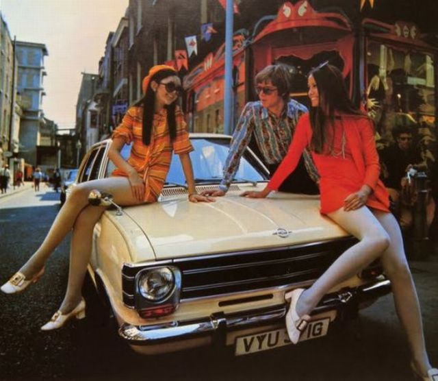 Babes in Vintage Vehicle Ads (20 pics)