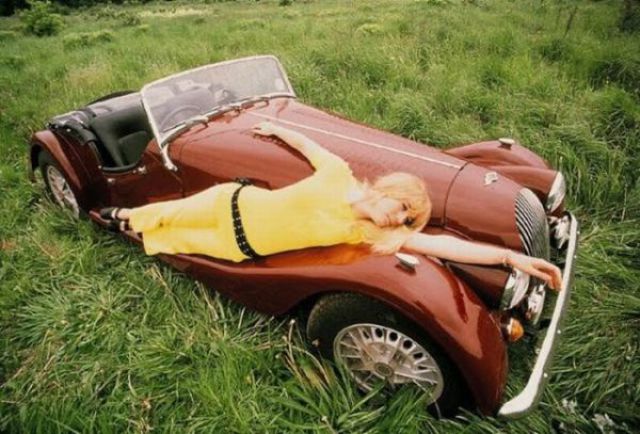 Babes in Vintage Vehicle Ads (20 pics)