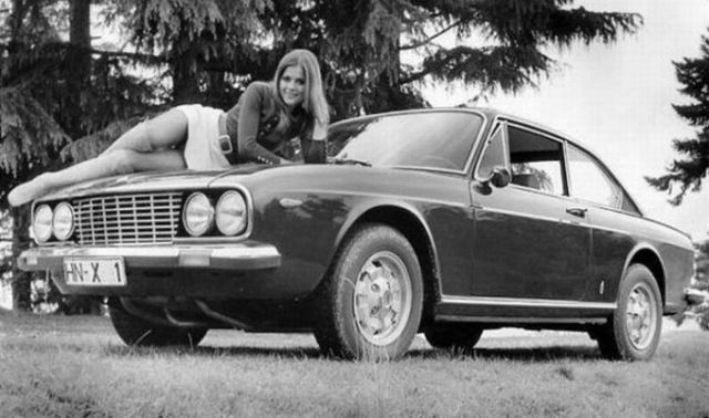 Babes in Vintage Vehicle Ads (20 pics)