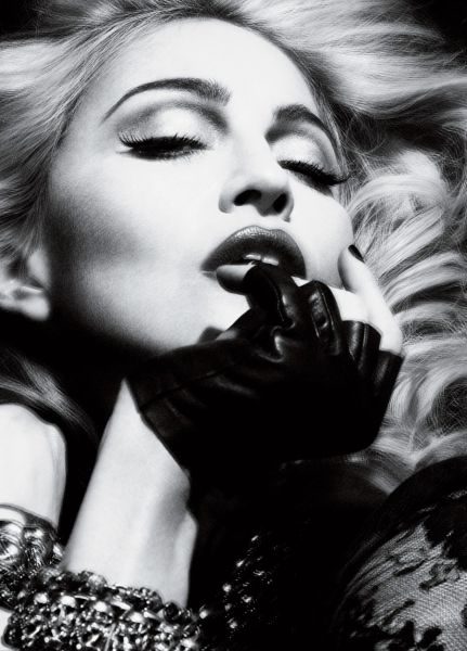Madonna Looks Too Good to Be True (13 pics)