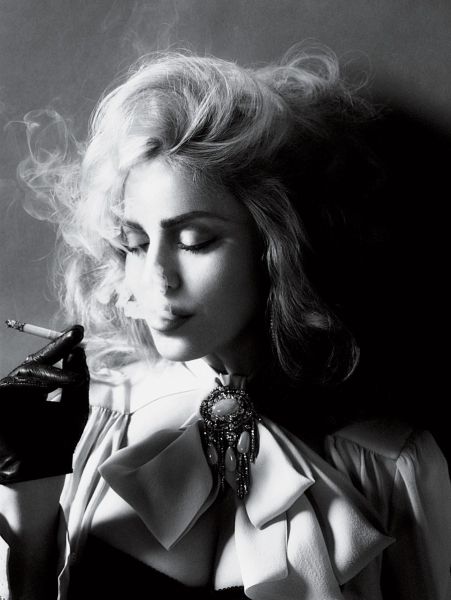 Madonna Looks Too Good to Be True (13 pics)