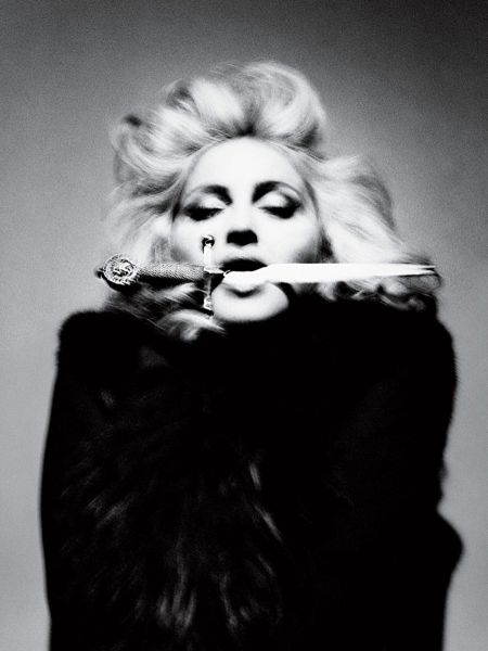 Madonna Looks Too Good to Be True (13 pics)