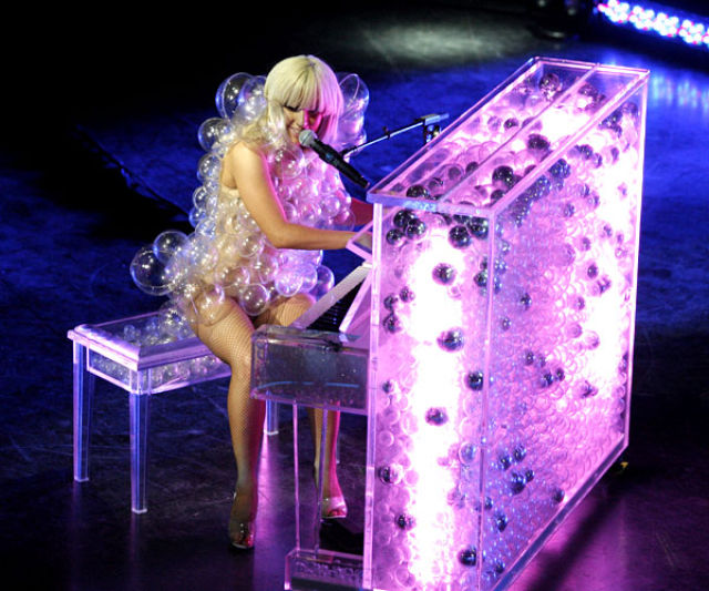 lady gaga outfits. Lady Gaga#39;s Costumes (25