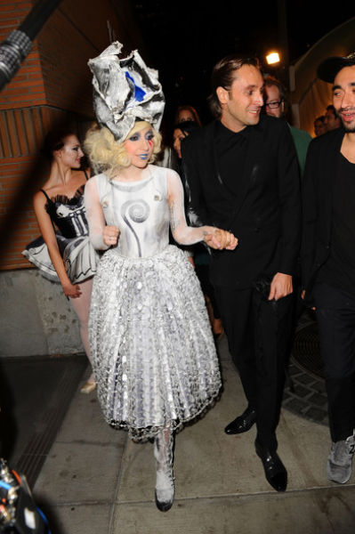 The Most Outrageous Lady Gaga&rsquo;s Costumes (25 pics)