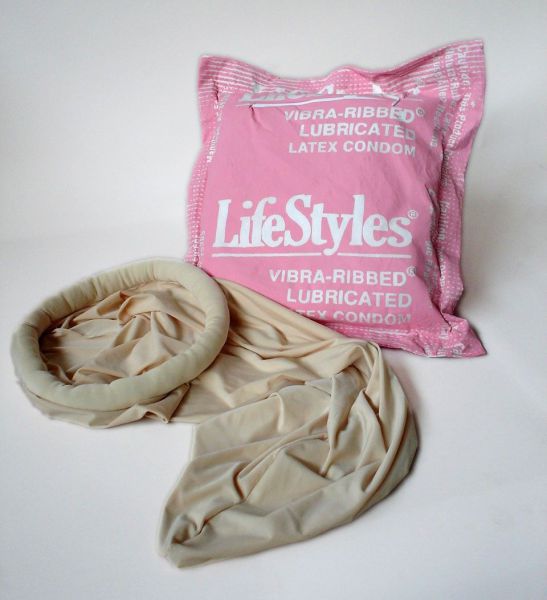 Unusual Condoms (34 pics)