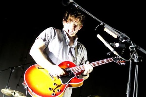 Awesome Guitar Faces (25 pics)