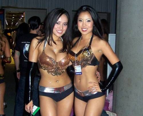 Hottest Video Game Booth Babes