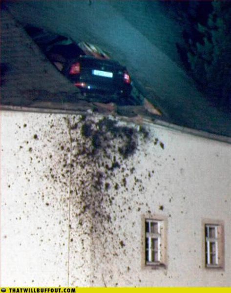 Cars in Hilarious and Weird Situations (83 pics) Cars in Hilarious and Weird Situations (83 pics)