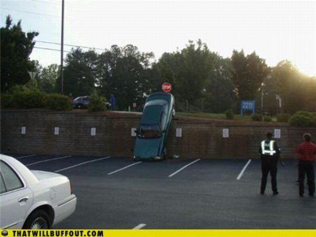 Cars in Hilarious and Weird Situations (83 pics) Cars in Hilarious and Weird Situations (83 pics)