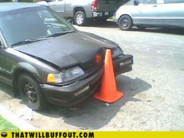 Cars in Hilarious and Weird Situations (83 pics) Cars in Hilarious and Weird Situations (83 pics)