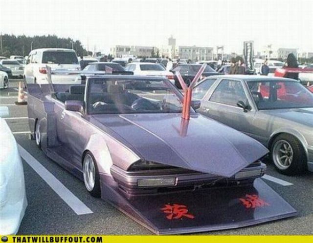 Cars in Hilarious and Weird Situations (83 pics) Cars in Hilarious and Weird Situations (83 pics)