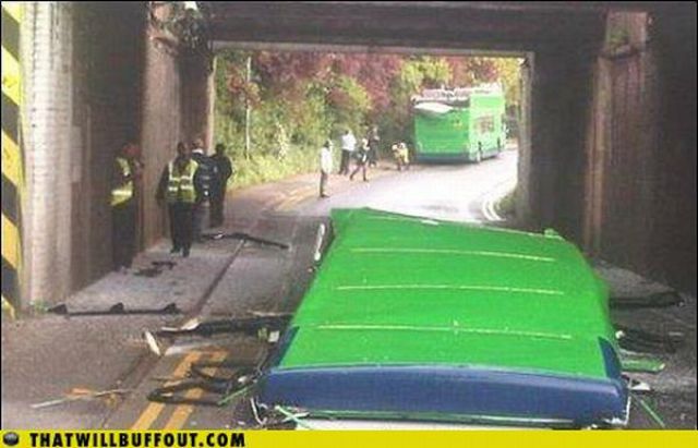 Cars in Hilarious and Weird Situations (83 pics) Cars in Hilarious and Weird Situations (83 pics)