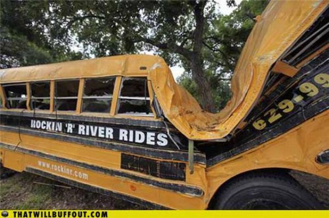 Cars in Hilarious and Weird Situations (83 pics) Cars in Hilarious and Weird Situations (83 pics)