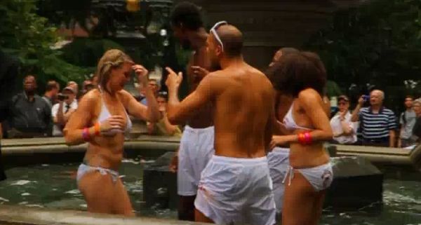 Bikini Flash Mob Shocks Park Visitors