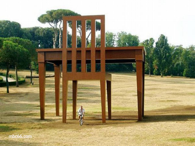 Awesome Giant Sculptures (31 pics)