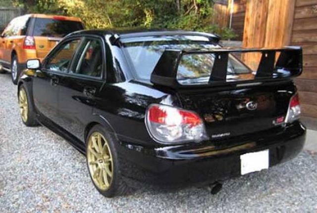 Ridiculous Car Spoilers (15 pics)