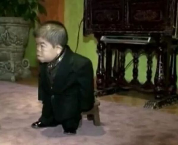 The Shortest Man in the World (31 pics)