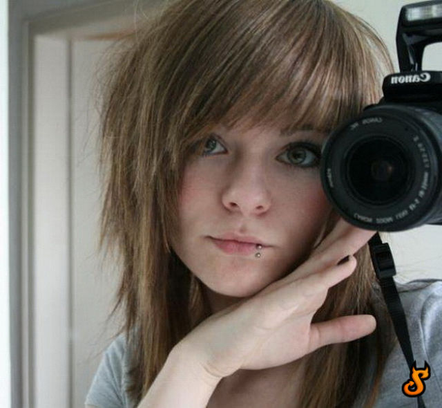 Emo Babes (71 pics)