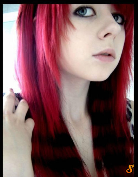 Emo Babes (71 pics)