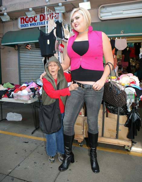 The Tallest Blonde in the World (19 pics)