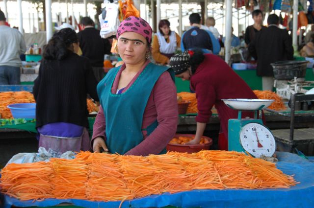 Tips Dan Cara Cantik Wanita Dari Tajikistan [ www.BlogApaAja.com ]