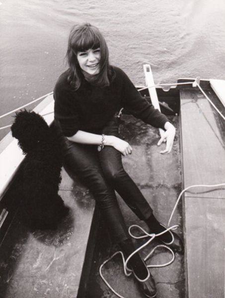 Rare Photographs of Celebrities. Part 12