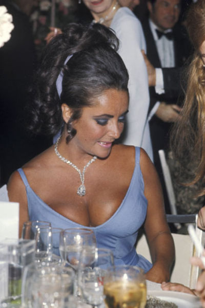 Rare Photographs of Celebrities. Part 12