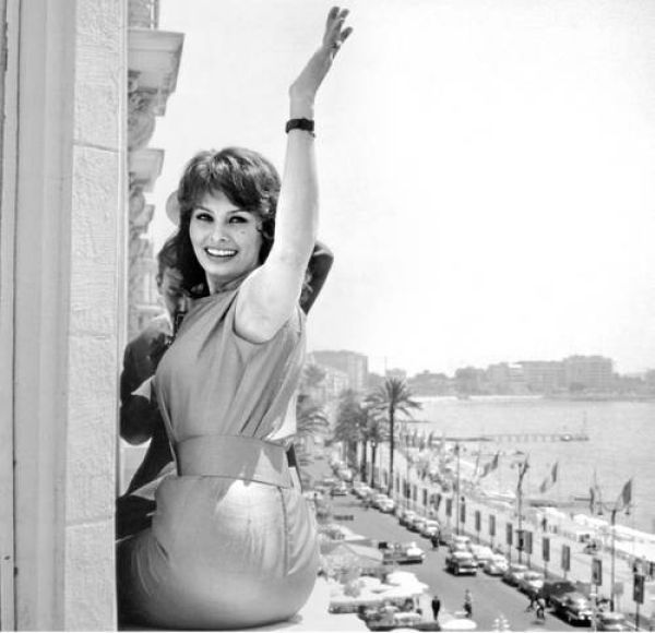 Rare Photographs of Celebrities. Part 12