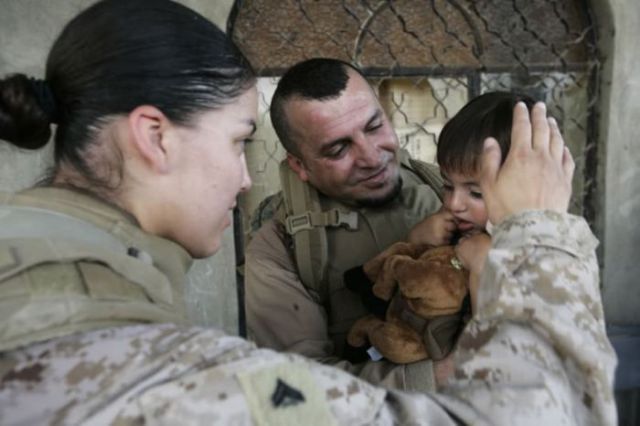 Fighting Females Fighting Females