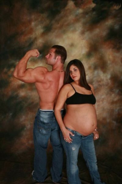 weird photos of 640 17 Weird Photos of Pregnant Women (34 pics)