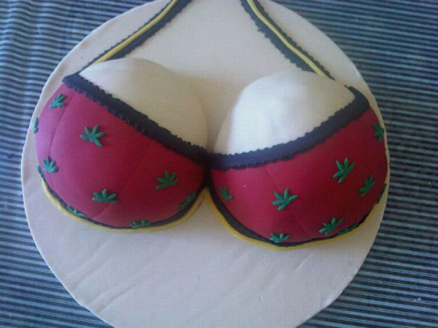 Busty Cakes