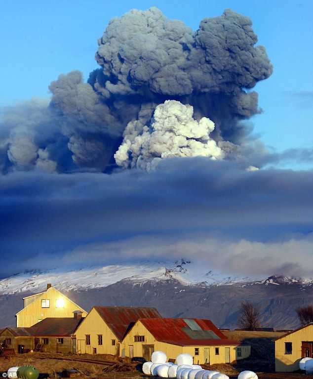 Grimsvotn Eruption (5 pics) - Izismile.com