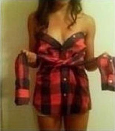 How a Girl Should Put a Man