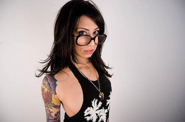Chicks with Tattoo Sleeves