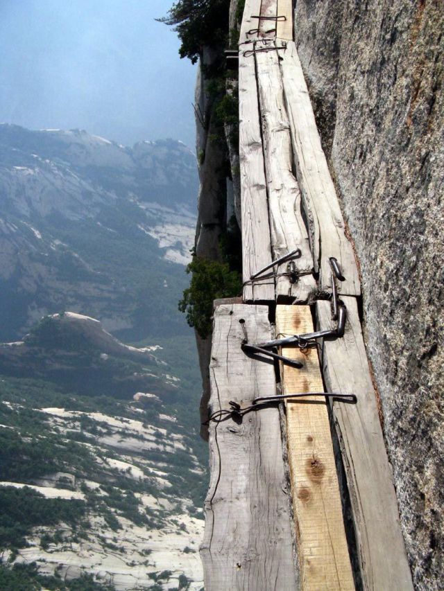 A Hiking Trail That is Very Dangerous