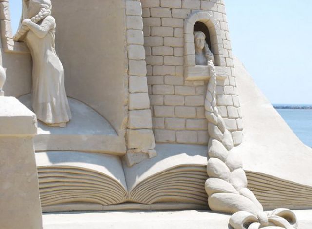 The 100 Most Intricate Sand Sculptures