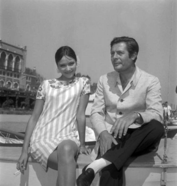 Rare Photographs of Celebrities. Part 17