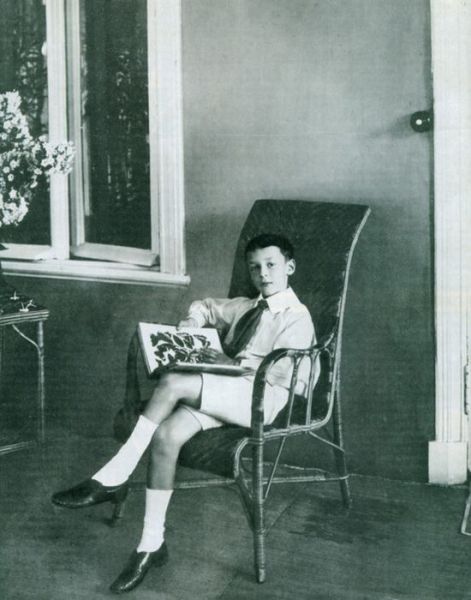 Rare Photographs of Celebrities. Part 17