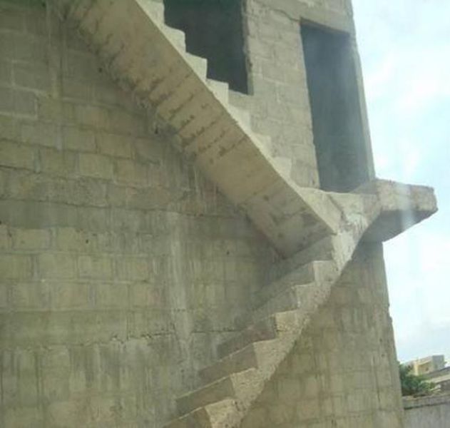Construção hilariante falha