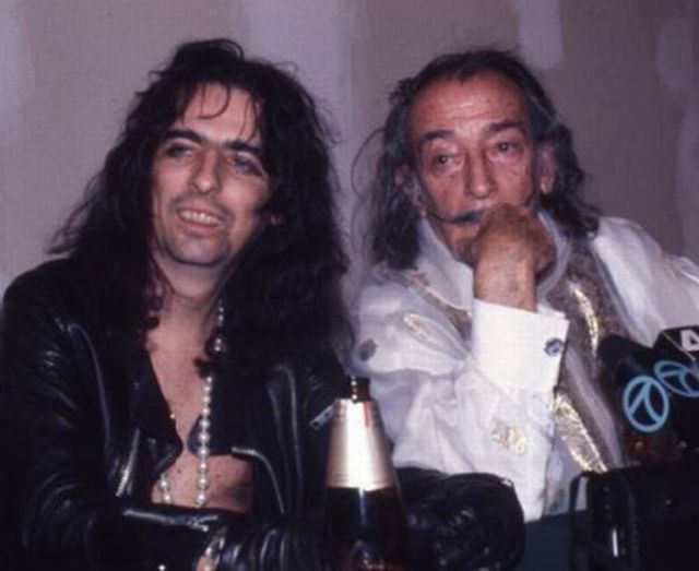Rare Photographs of Celebrities. Part 19