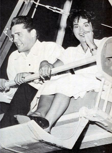 Rare Photographs of Celebrities. Part 19