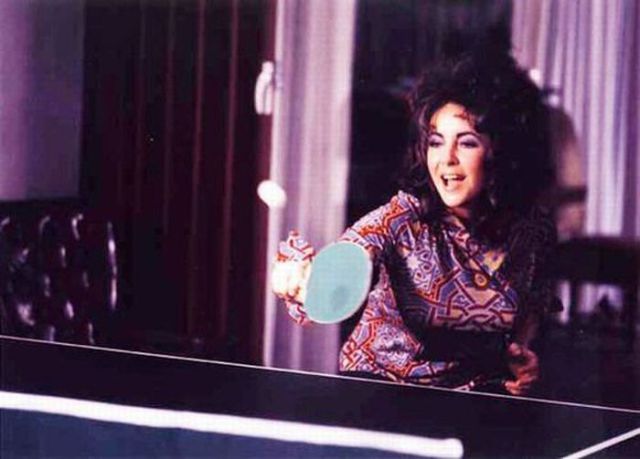 Rare Photographs of Celebrities. Part 19