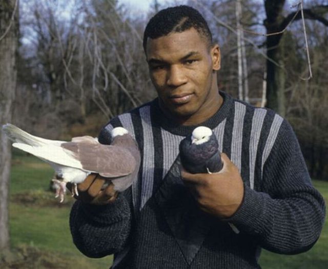 Rare Photographs of Celebrities. Part 19