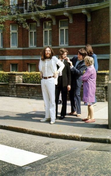 Rare Photographs of Celebrities. Part 19